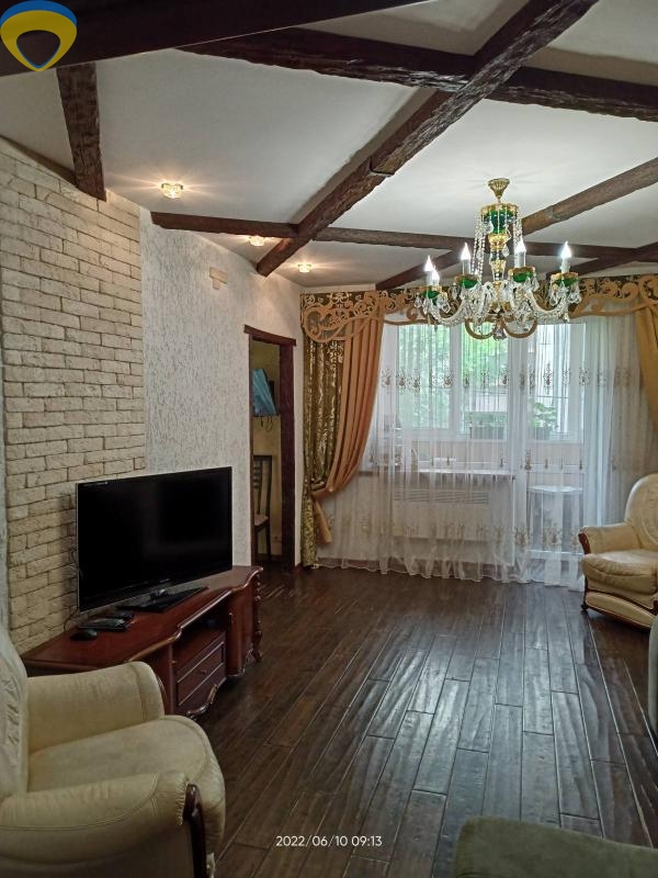 продажа трехкомнатной квартиры номер A-173501 в Приморском районе, фото номер 10